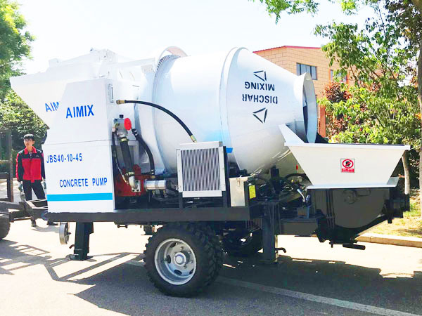 portable concrete mixer with pump