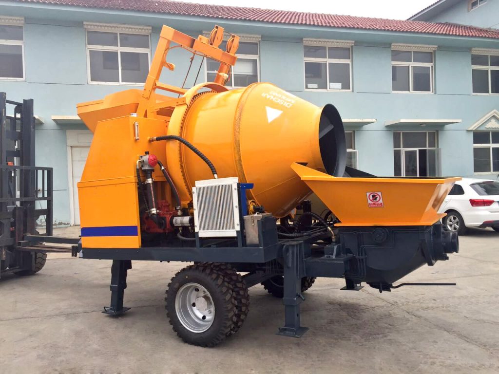 Electric portable concrete mixer with pump