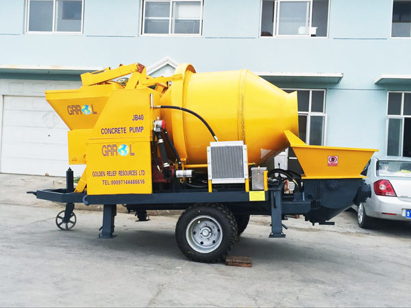 concrete mixer with pump