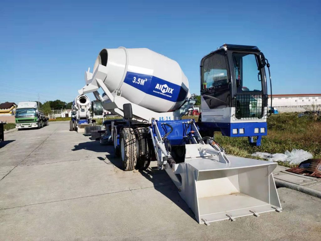 3.5 m3 self loading mixer